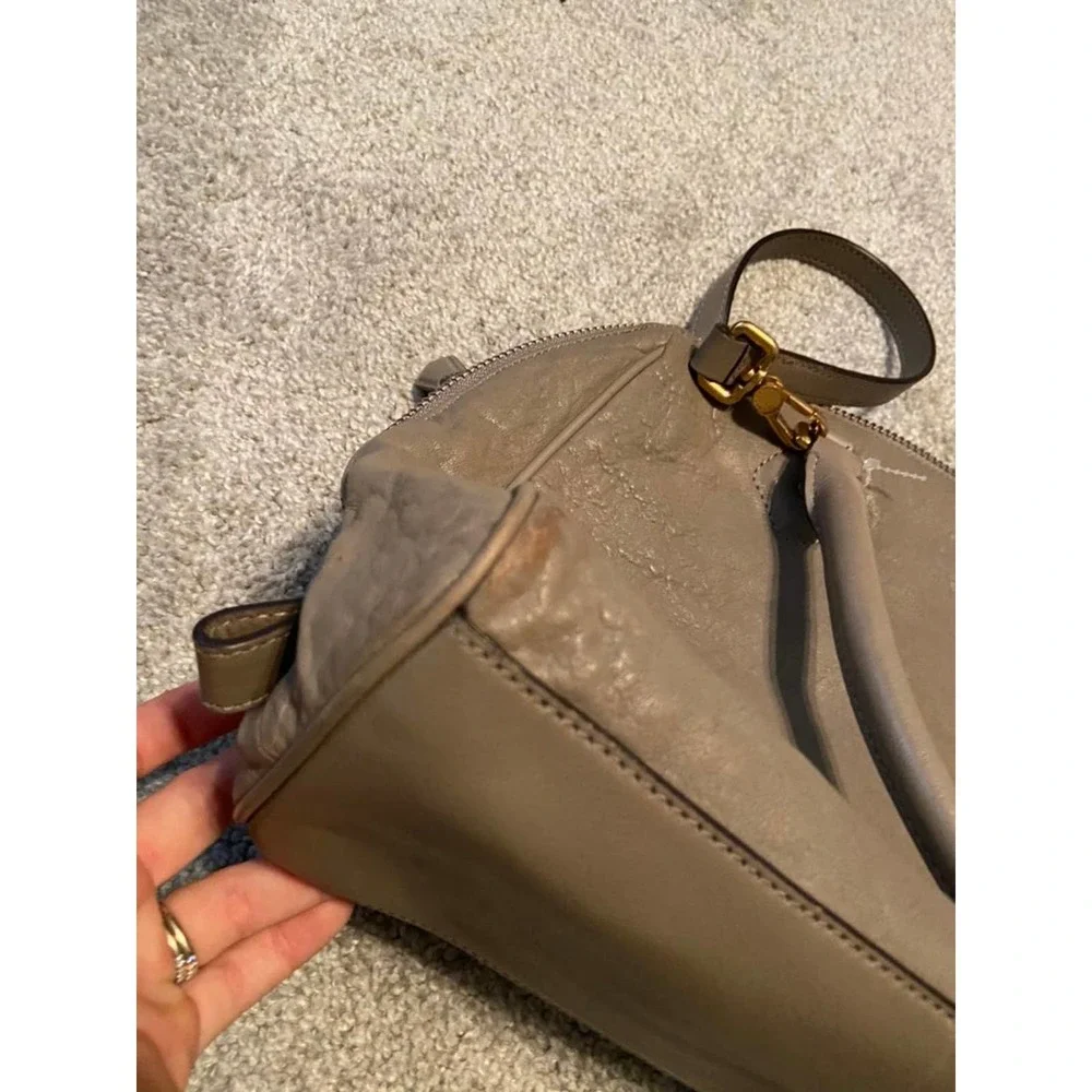 Marc by marc jacobs purse‎ gray